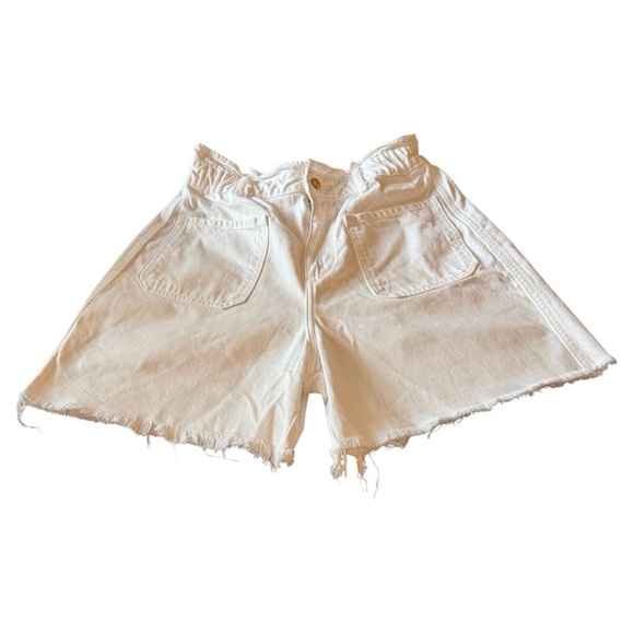 Zara Pants - ZARA white high waisted denim shorts